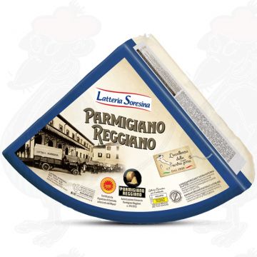 Parmigiano Reggiano 22 måneder | Premium kvalitet | 4,5 kg - KILE 1/8