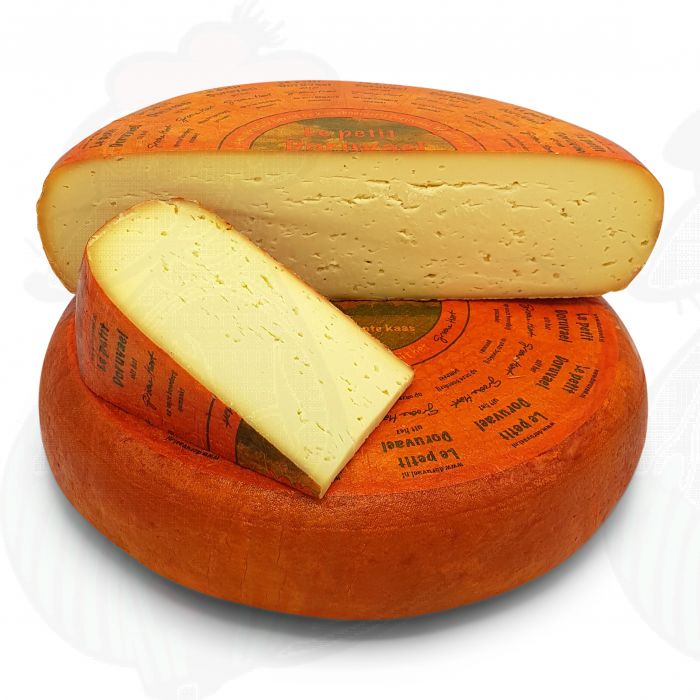 Le Petit Doruvael main product photo